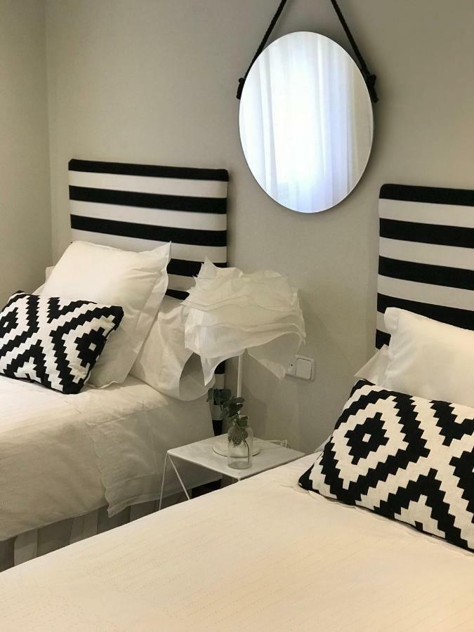 Apartamento Las Doblas , Parking Gratis コルドバ エクステリア 写真