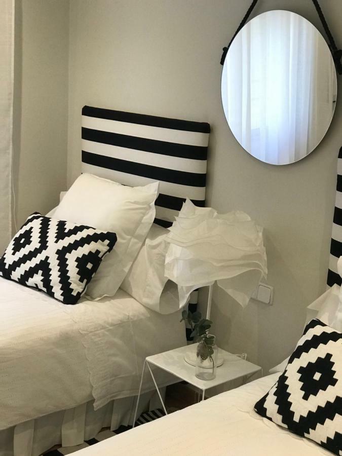 Apartamento Las Doblas , Parking Gratis コルドバ エクステリア 写真